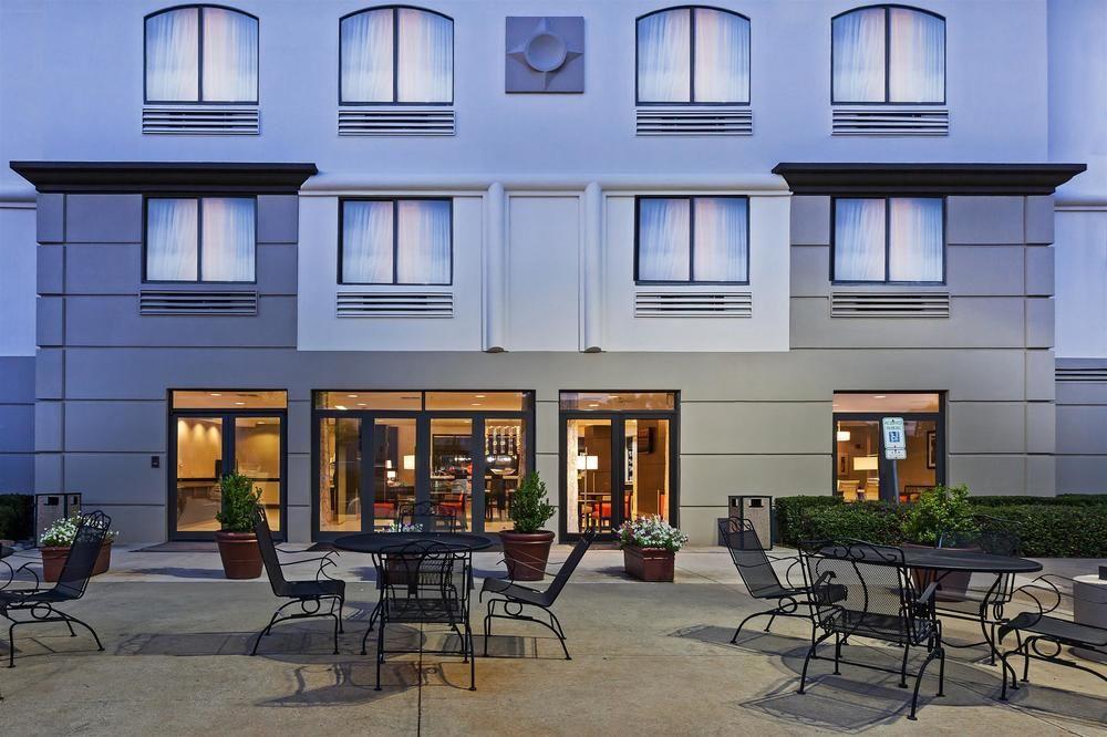 Comfort Inn & Suites Irving Las Colinas Dfw Екстер'єр фото