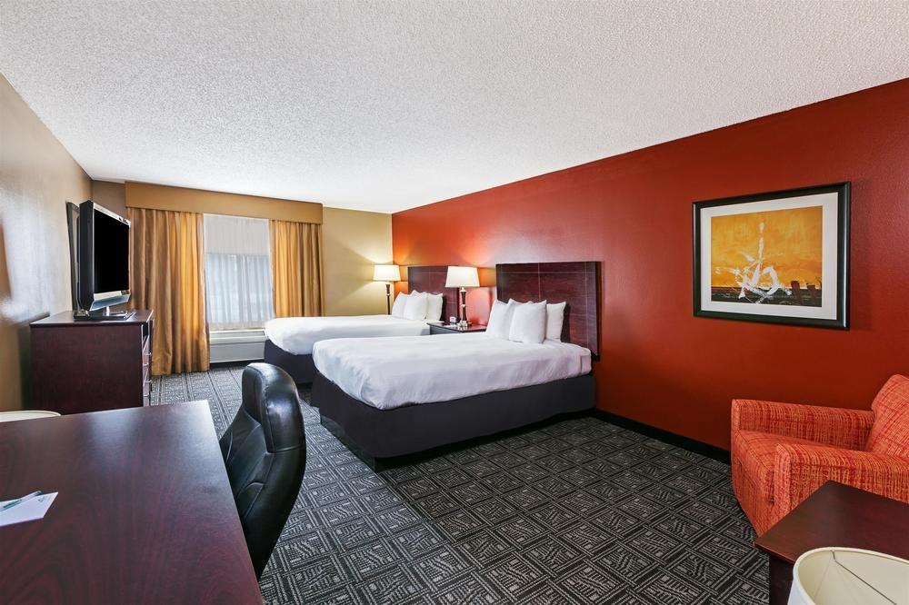 Comfort Inn & Suites Irving Las Colinas Dfw Екстер'єр фото