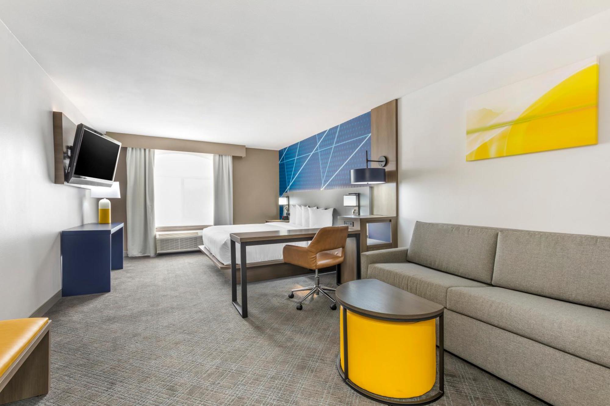 Comfort Inn & Suites Irving Las Colinas Dfw Екстер'єр фото