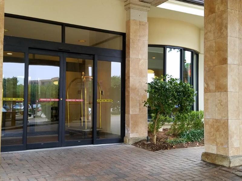 Comfort Inn & Suites Irving Las Colinas Dfw Екстер'єр фото