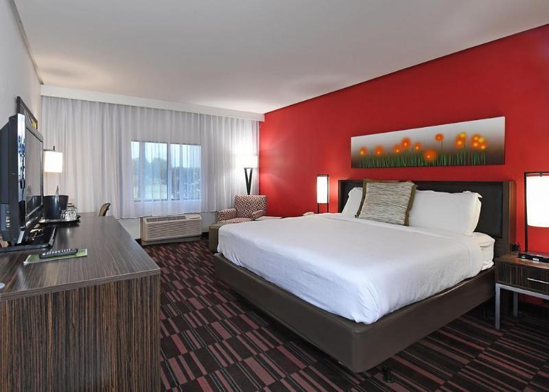 Comfort Inn & Suites Irving Las Colinas Dfw Екстер'єр фото