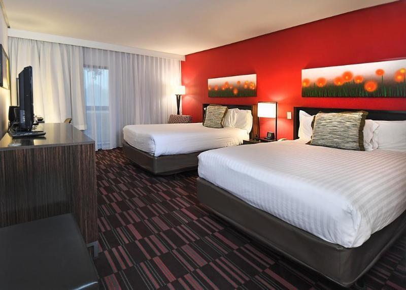 Comfort Inn & Suites Irving Las Colinas Dfw Екстер'єр фото